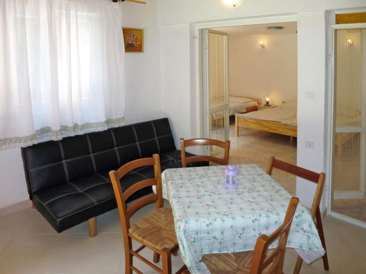 Apartment Pineta - Roj103 By Interhome Ровінь Екстер'єр фото